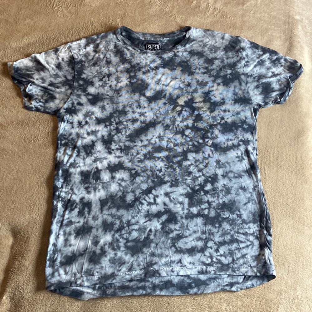 Gray Tie Dye Scrunch Tee (Brand:Super Massive)